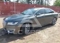 2017 Lincoln MKZ photo