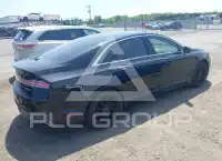 2017 Lincoln MKZ photo
