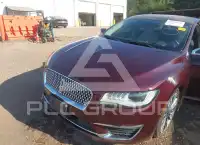 2017 Lincoln MKZ photo