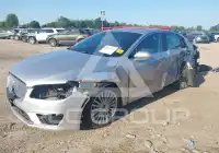 2017 Lincoln MKZ photo