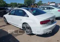 2017 Audi A8 фото