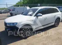 2017 Audi Q7 фото