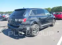 2017 Audi Q7 photo