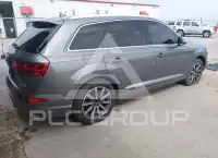 2017 Audi Q7 photo