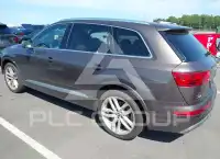 2017 Audi Q7 photo