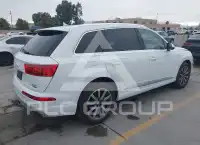 2017 Audi Q7 photo