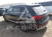 2017 Audi Q7 фото