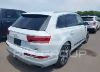 2017 Audi Q7 фото
