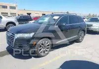 2017 Audi Q7 фото