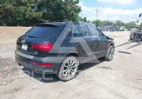 2017 Audi Q3 фото