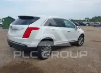 2017 Cadillac XT5 photo