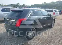 2017 Cadillac XT5 photo