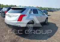 2017 Cadillac XT5 photo