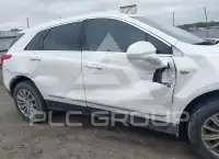 2017 Cadillac XT5 photo