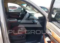 2017 Cadillac ESCALADE photo