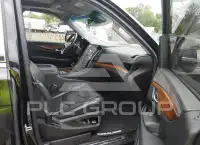 2017 Cadillac ESCALADE фото