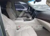 2017 Cadillac ESCALADE фото