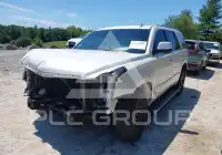 2017 Cadillac ESCALADE фото