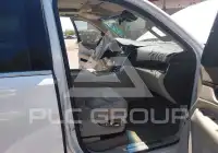 2017 Cadillac ESCALADE фото