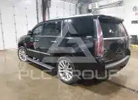 2017 Cadillac ESCALADE photo