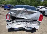 2017 Chrysler 300 фото
