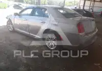 2017 Chrysler 300 фото