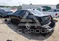 2017 Chrysler 300 фото