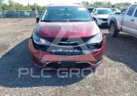 2017 Chrysler PACIFICA photo