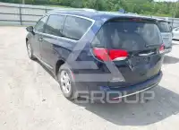 2017 Chrysler PACIFICA фото