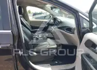 2017 Chrysler PACIFICA photo