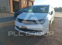2017 Chrysler PACIFICA photo