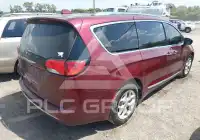 2017 Chrysler PACIFICA фото