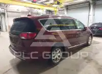 2017 Chrysler PACIFICA photo