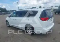 2017 Chrysler PACIFICA фото