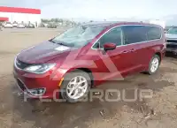 2017 Chrysler PACIFICA фото