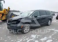 2017 Chrysler PACIFICA photo