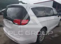 2017 Chrysler PACIFICA фото