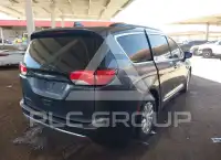 2017 Chrysler PACIFICA фото