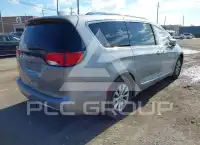 2017 Chrysler PACIFICA photo