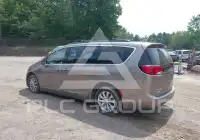 2017 Chrysler PACIFICA фото