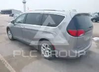 2017 Chrysler PACIFICA photo