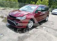 2017 Chrysler PACIFICA photo