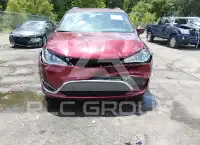 2017 Chrysler PACIFICA photo