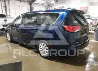 2017 Chrysler PACIFICA photo
