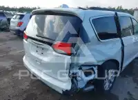 2017 Chrysler PACIFICA photo
