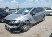2017 Chrysler PACIFICA photo
