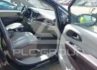 2017 Chrysler PACIFICA фото