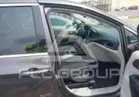 2017 Chrysler PACIFICA photo