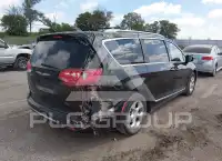 2017 Chrysler PACIFICA photo