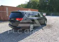 2017 Chrysler PACIFICA photo